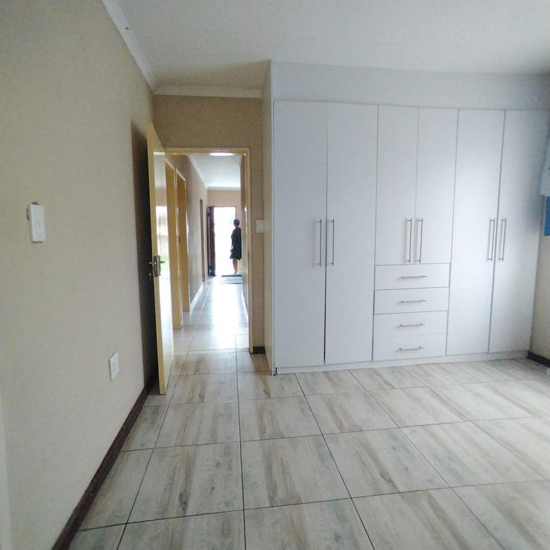 3 Bedroom Property for Sale in Tlhabane West North West